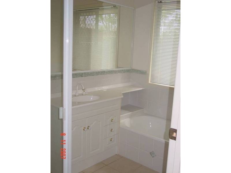 Point Vernon QLD 4655