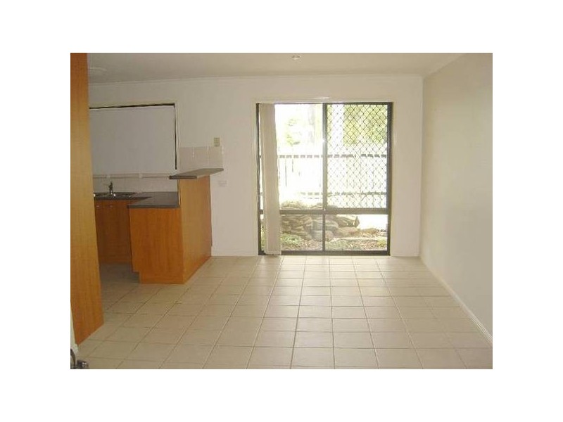 Point Vernon QLD 4655