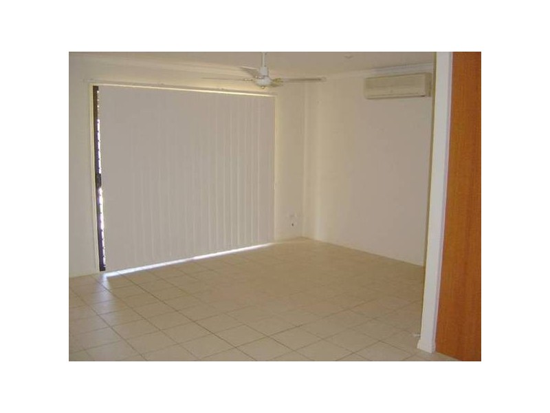 Point Vernon QLD 4655