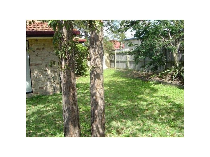 Point Vernon QLD 4655