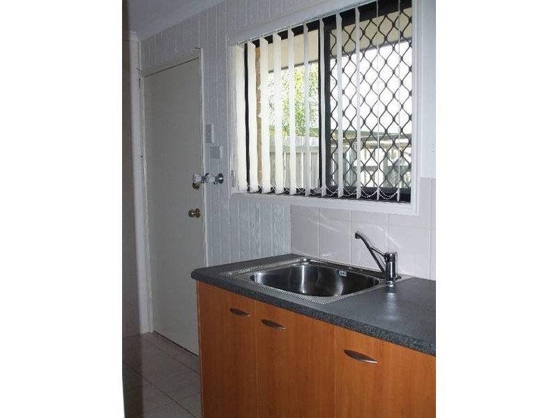 Point Vernon QLD 4655