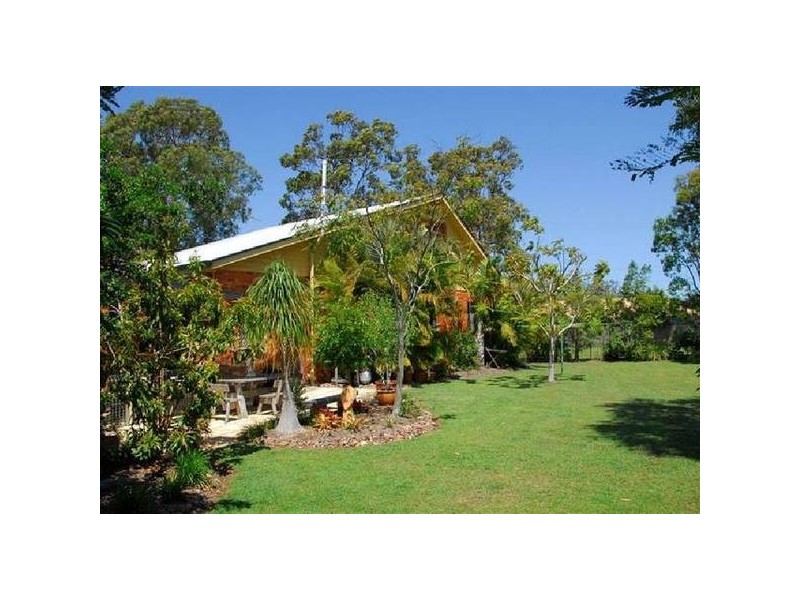 44 Spence Street, Point Vernon QLD 4655