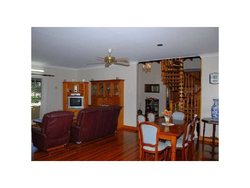44 Spence Street, Point Vernon QLD 4655