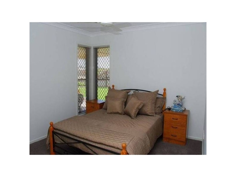 22 Spinnaker Drive, Point Vernon QLD 4655