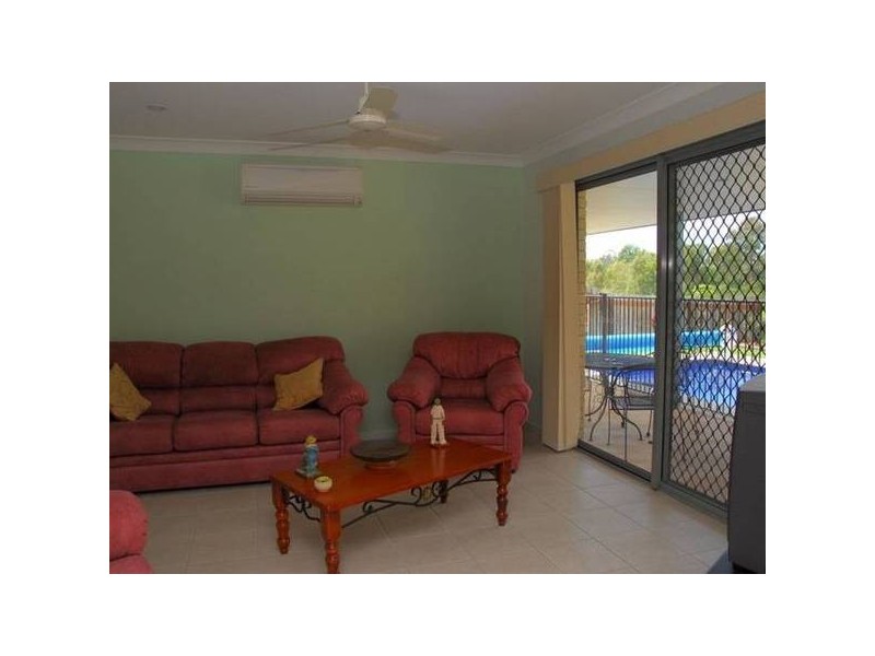 22 Spinnaker Drive, Point Vernon QLD 4655