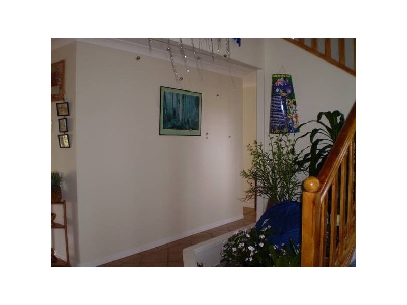 20 Skinner Crescent, Urangan QLD 4655