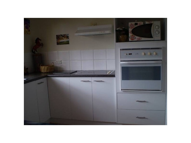 20 Skinner Crescent, Urangan QLD 4655