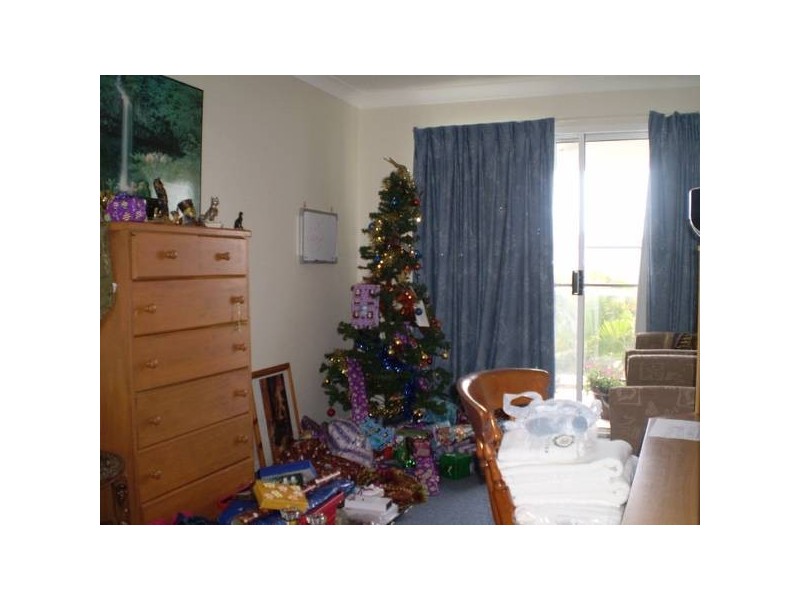 20 Skinner Crescent, Urangan QLD 4655