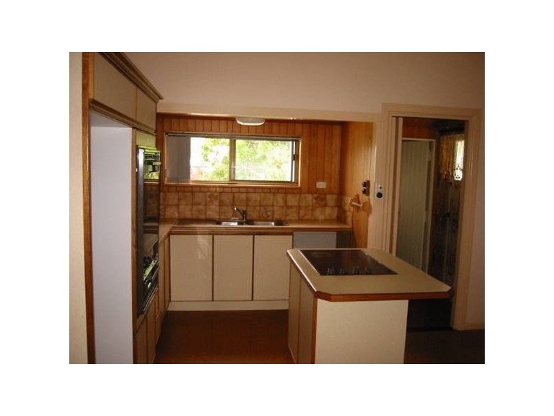 221 Esplanade, Pialba QLD 4655