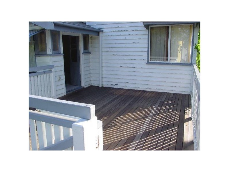 221 Esplanade, Pialba QLD 4655