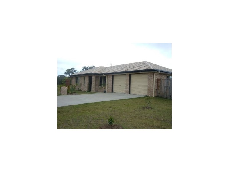 2 Gunsynd Way, Point Vernon QLD 4655