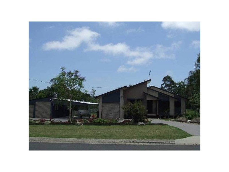 139-141 Christensen Street, Urraween QLD 4655