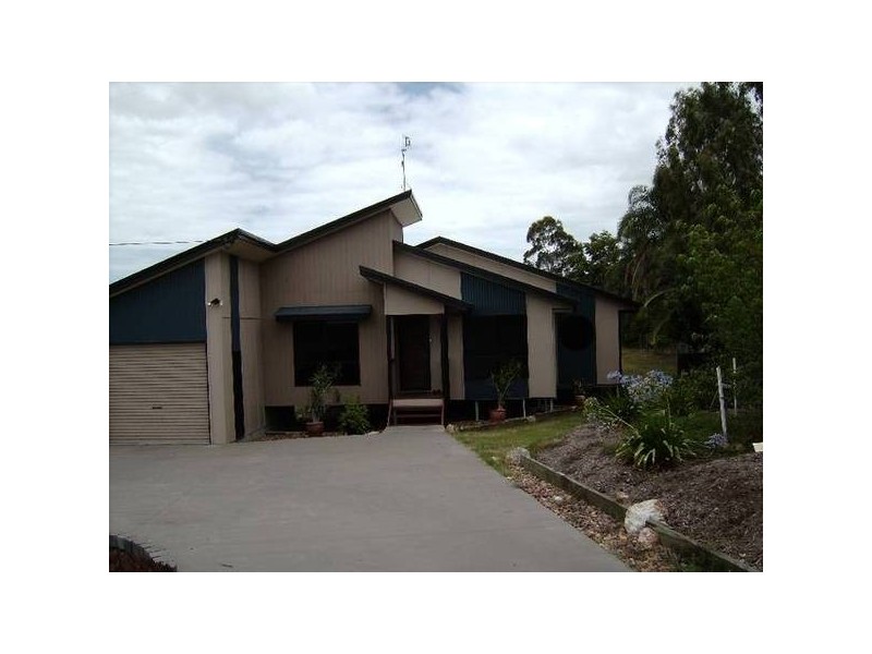 139-141 Christensen Street, Urraween QLD 4655