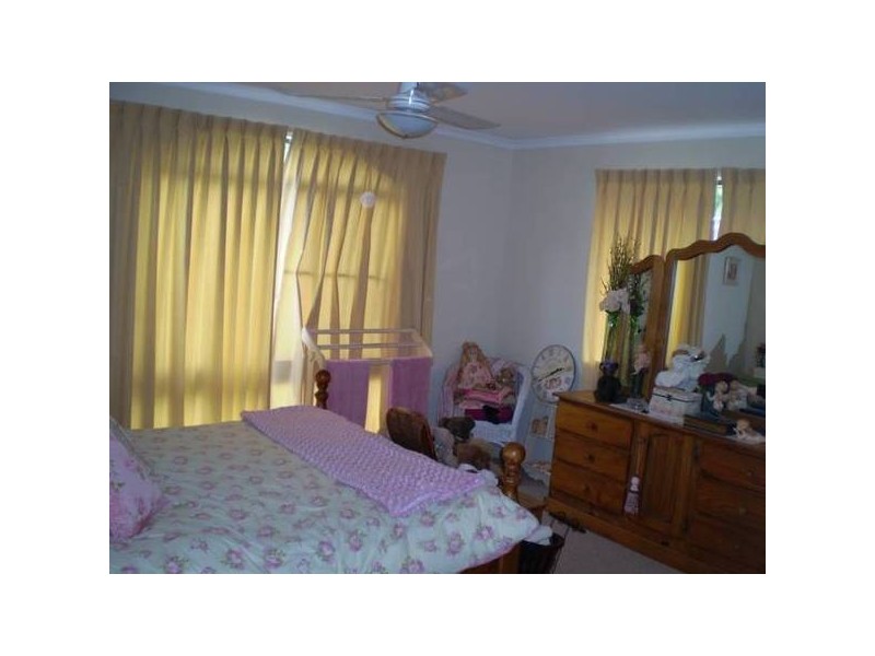 Point Vernon QLD 4655