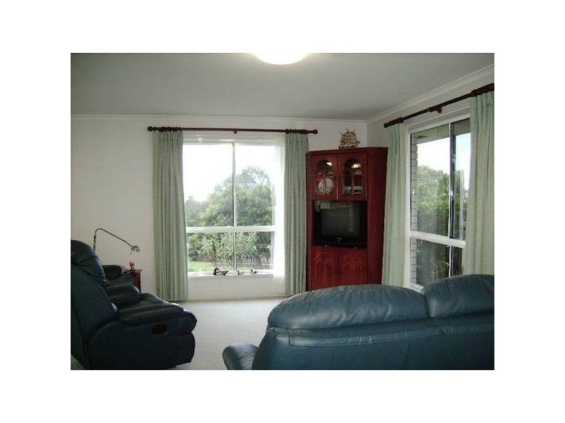 11 Maike Drive, Urraween QLD 4655