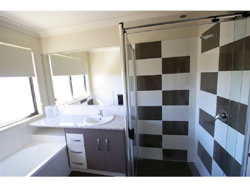 Lot 23, 50 Lady Penrhyn Drive, Eli Waters QLD 4655