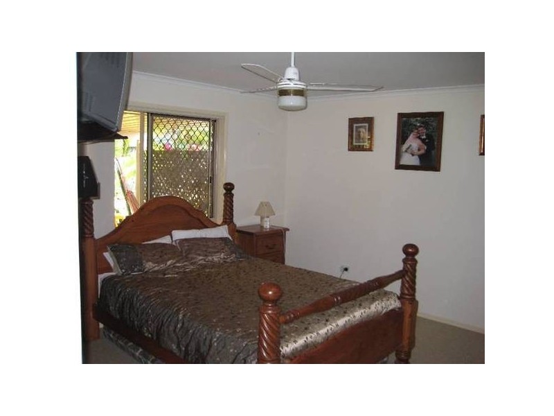 4 Merrilyn Court, Urangan QLD 4655