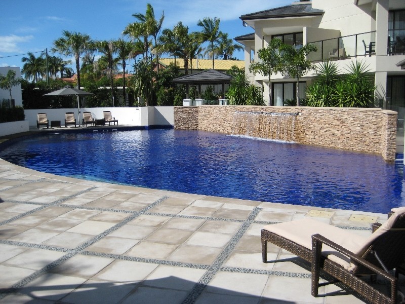 207/468 Esplanade, Torquay QLD 4655