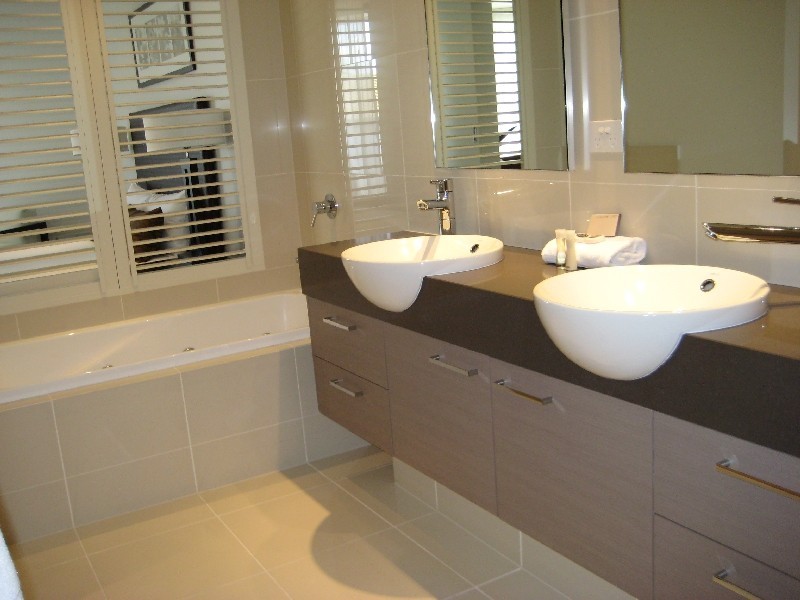 207/468 Esplanade, Torquay QLD 4655