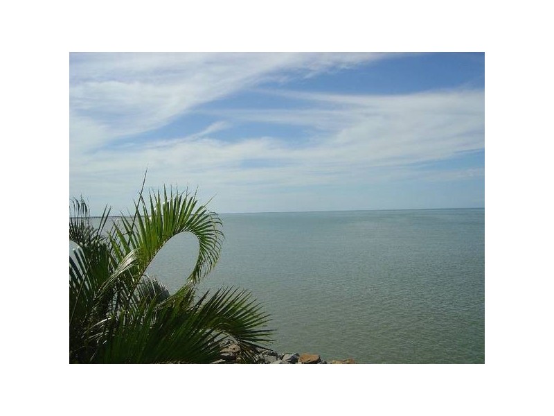 Urangan QLD 4655
