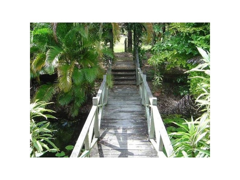 26 Meadow Drive, Dundowran Beach QLD 4655