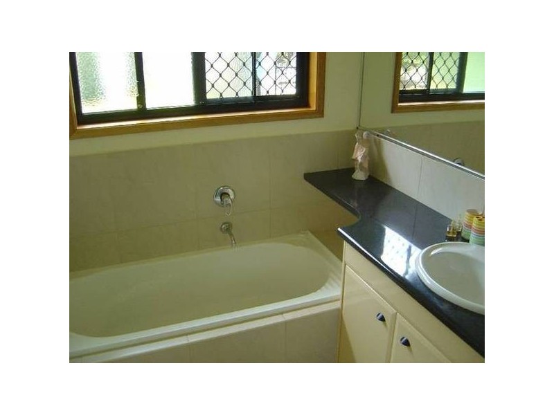 26 Meadow Drive, Dundowran Beach QLD 4655