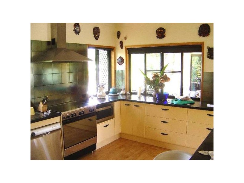 26 Meadow Drive, Dundowran Beach QLD 4655