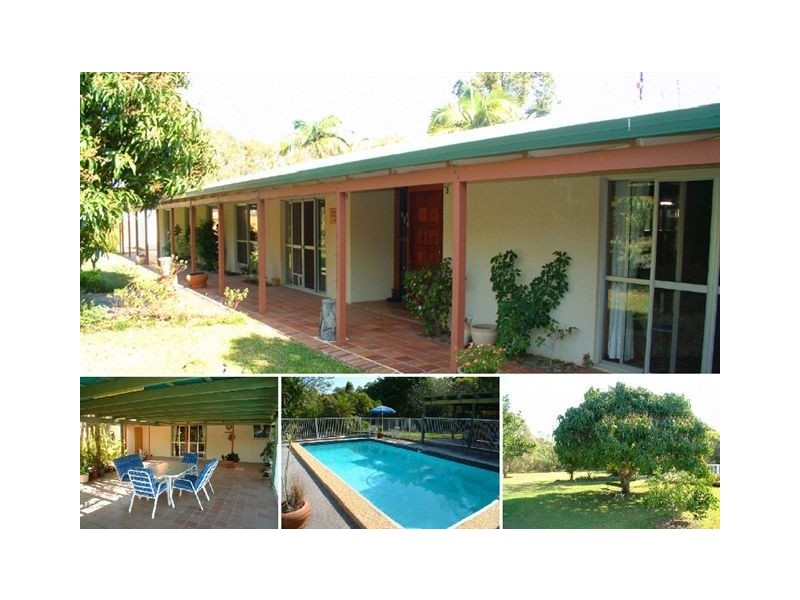76 Boundary Road, Urangan QLD 4655