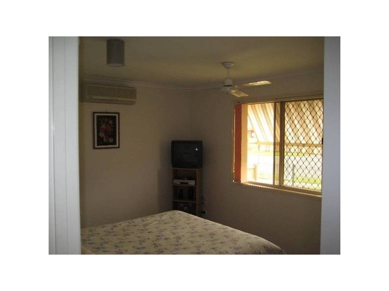 8 Spinnaker Drive, Point Vernon QLD 4655