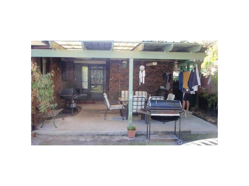 134 Hammond Street, Urangan QLD 4655