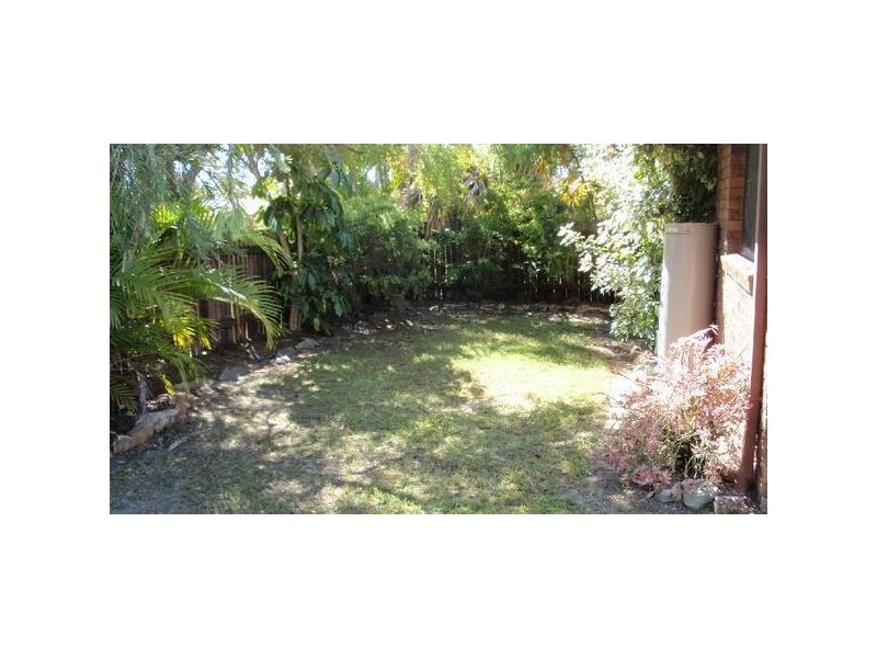 134 Hammond Street, Urangan QLD 4655