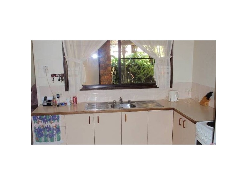 134 Hammond Street, Urangan QLD 4655