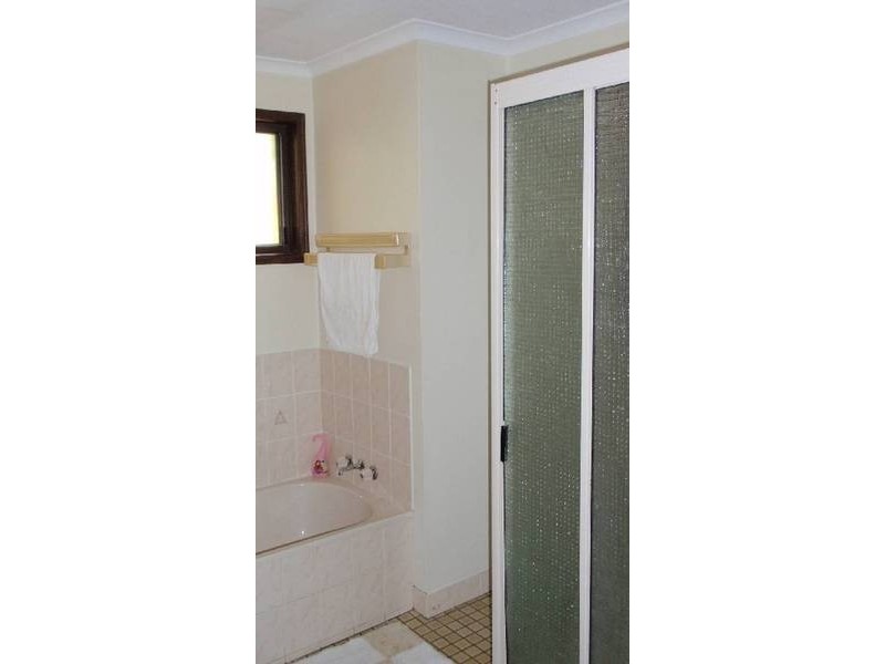 134 Hammond Street, Urangan QLD 4655