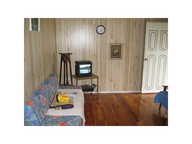 41 Dayman Street, Urangan QLD 4655