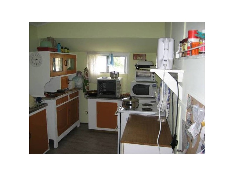 41 Dayman Street, Urangan QLD 4655