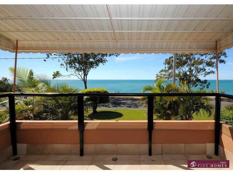 58 Esplanade, Point Vernon QLD 4655