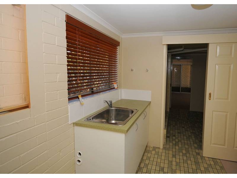 58 Esplanade, Point Vernon QLD 4655