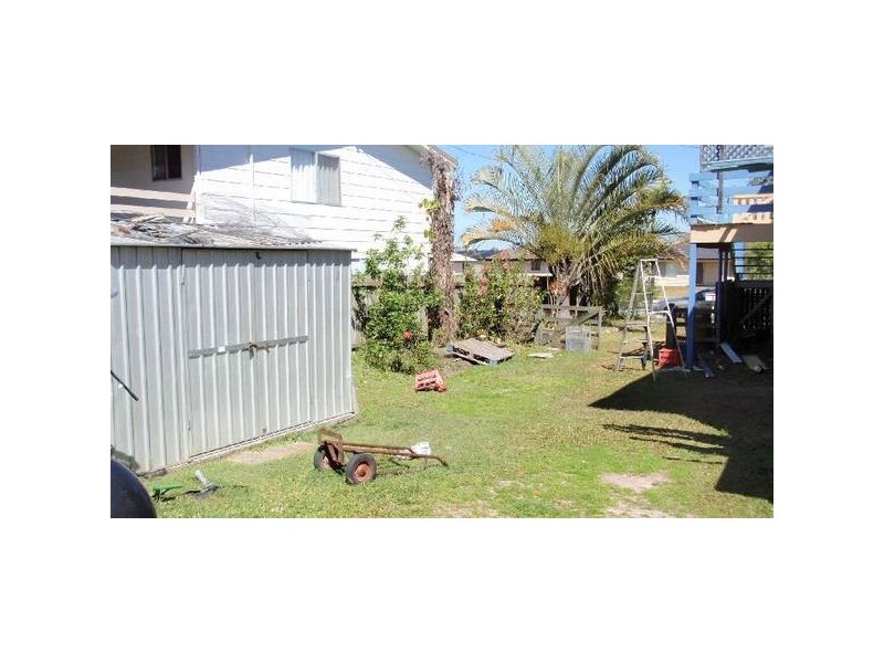 33 Murphy Street, Point Vernon QLD 4655