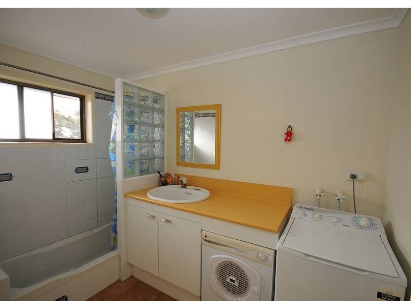 7/479 Esplanade, Torquay QLD 4655