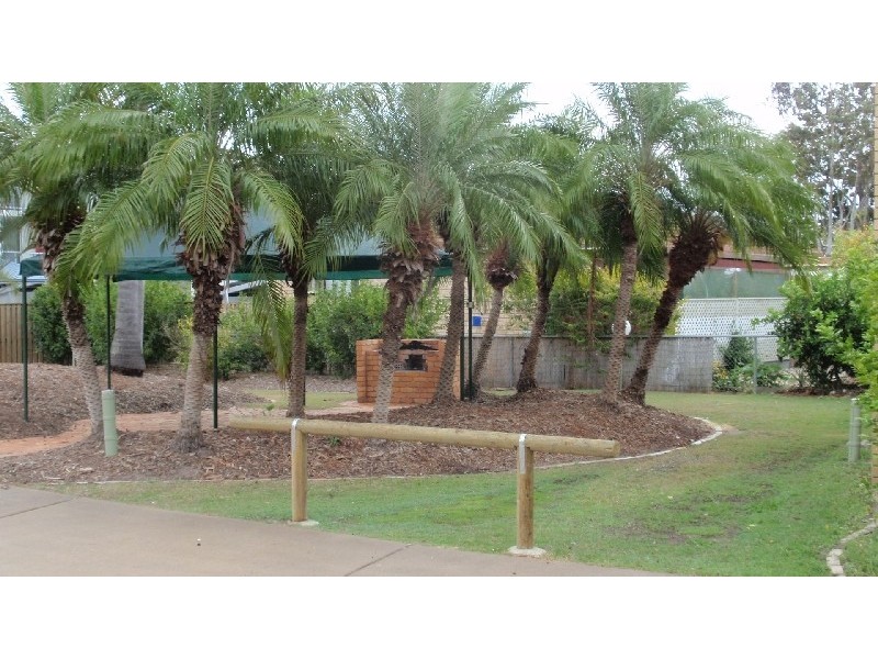 4/85 Miller Street, Urangan QLD 4655