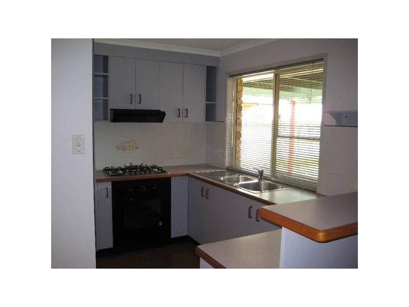 60 Caddy Avenue, Hervey Bay QLD 4655