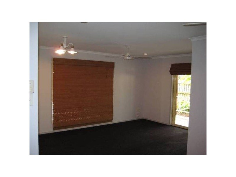 60 Caddy Avenue, Hervey Bay QLD 4655