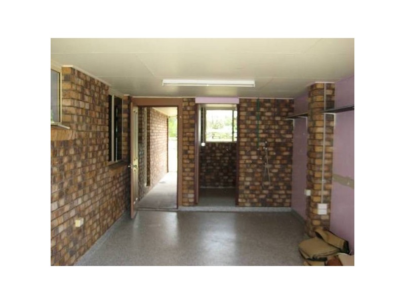 60 Caddy Avenue, Hervey Bay QLD 4655