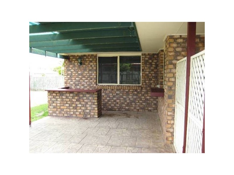 60 Caddy Avenue, Hervey Bay QLD 4655