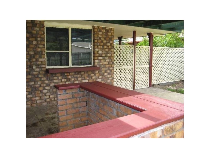 60 Caddy Avenue, Hervey Bay QLD 4655