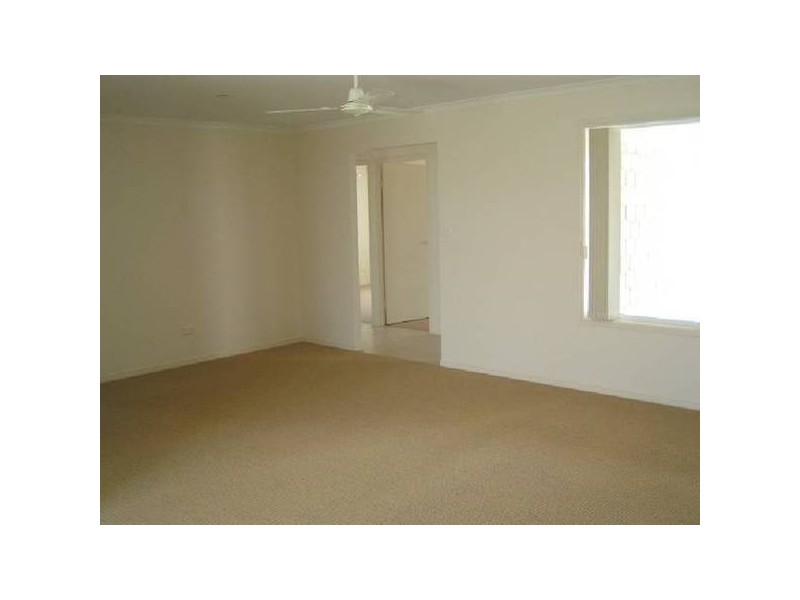 24 Bunya Court, Eli Waters QLD 4655