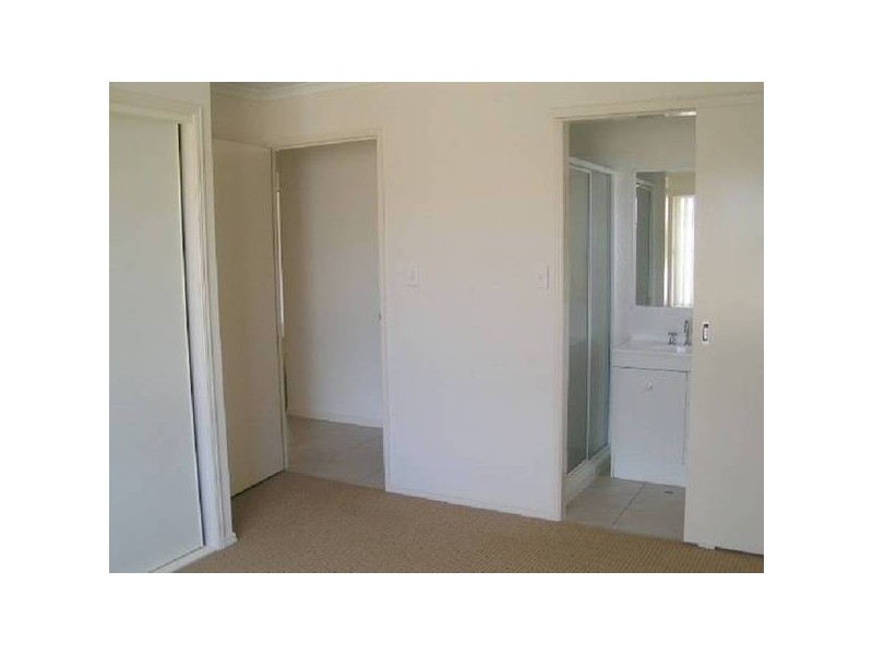 24 Bunya Court, Eli Waters QLD 4655