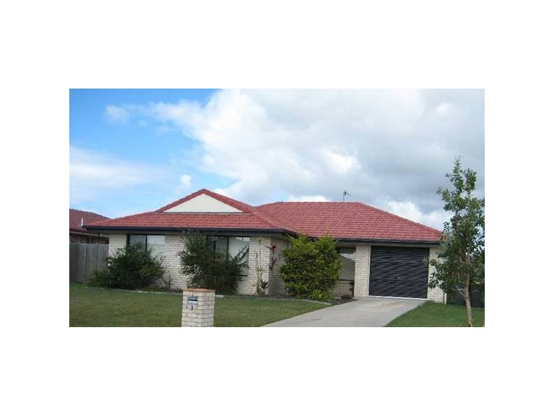 3 Kirton Road, Point Vernon QLD 4655