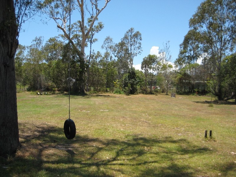 42 Kathleen Crescent, Wondunna QLD 4655