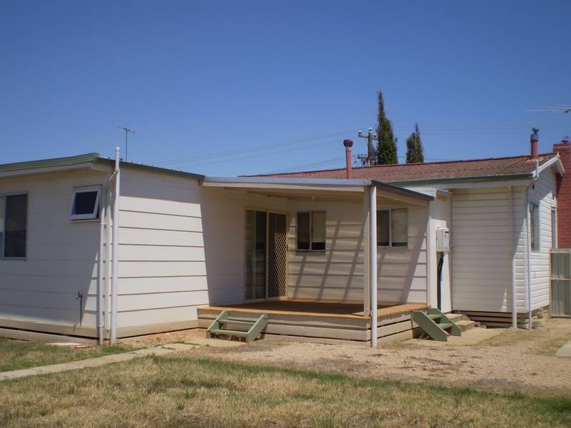 14 Perry Street, Wangaratta VIC 3677